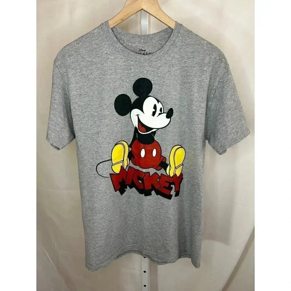 Disney Mickey Mouse Size Medium Gray T Shirt Casual Comfort - Picture 1 of 4